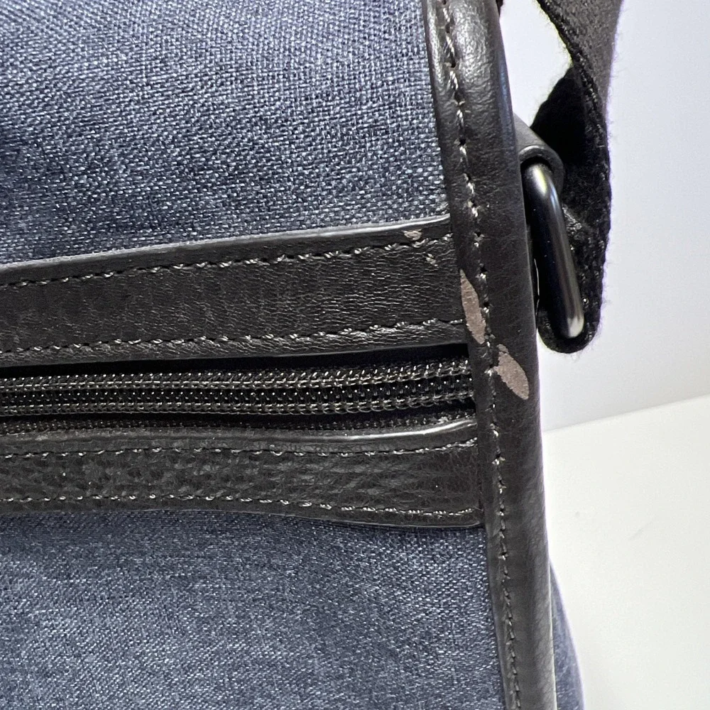 Levenger Staff Bag Messenger Crossbody Carry On Blue Jean Black Leather Accent